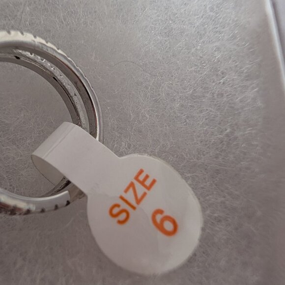 Light Blue Quarts Ring .925 Sterling Silver Size 6 - Picture 2 of 3